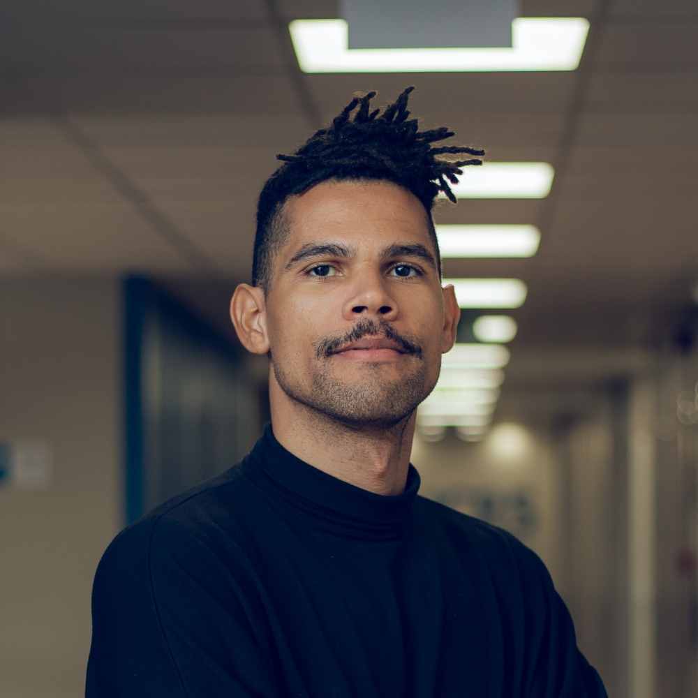 Huxley Dias